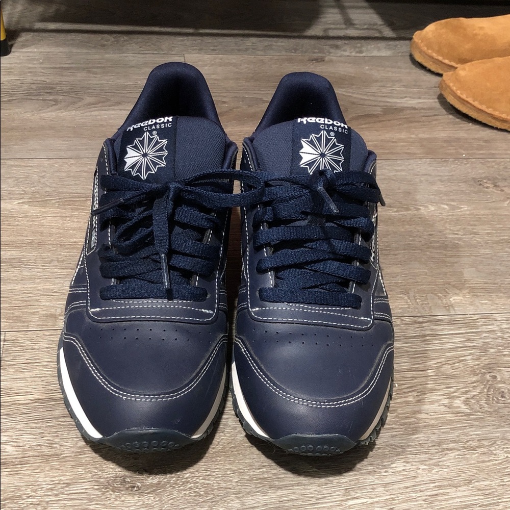 Reebok Men's Dark Blue Sneakers